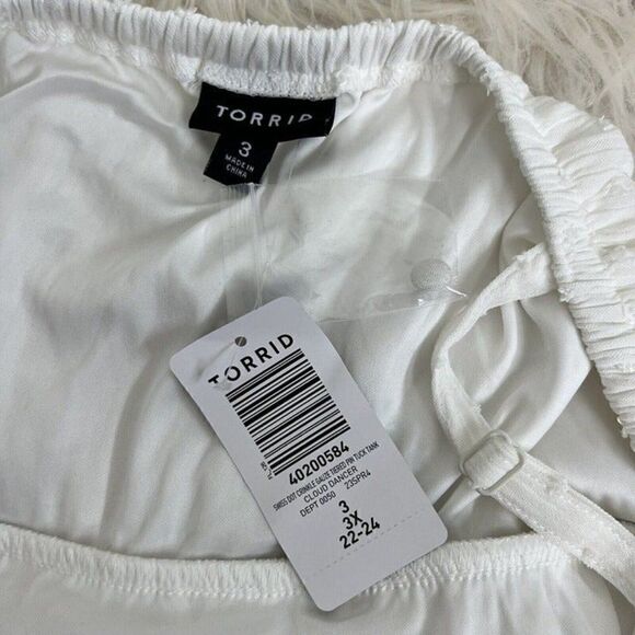 Torrid Womens 3X White Swiss Dot Washable Gauze Tiered Pin Tuck Tank Top NWT - Picture 4 of 12